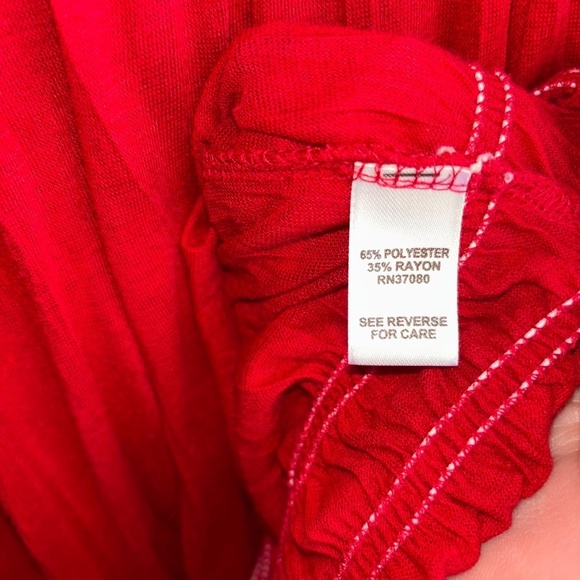 Cato off shoulder size large top red Excellent condition - Picture 5 of 6